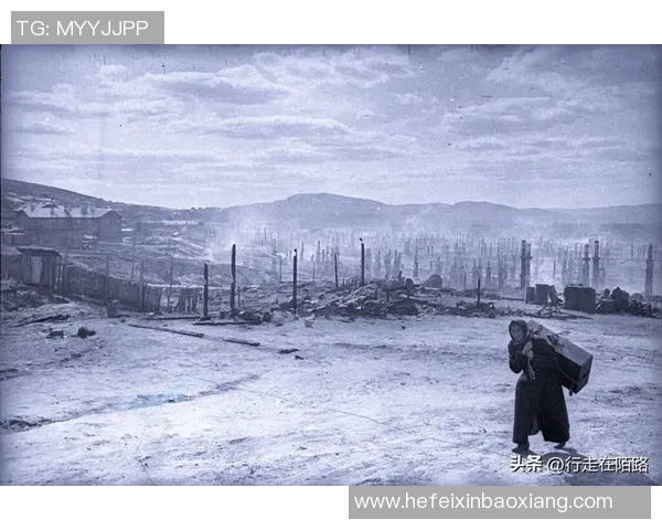 摩尔足球传奇:从草根到巅峰的奋斗历程与不朽传奇 摩尔足球传奇:从草根到巅峰的奋斗历程与不朽传奇